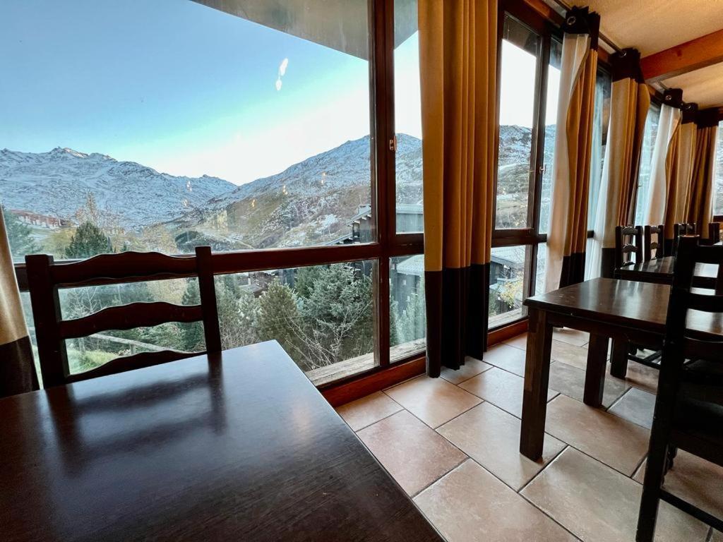 Hotel Le Piolet Saint-Martin-de-Belleville Εξωτερικό φωτογραφία
